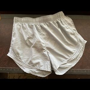 Nikes Dri Fit Shorts Grey Sz M